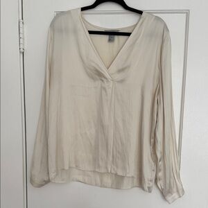 Elegant Cream V-Neck Women's Top
